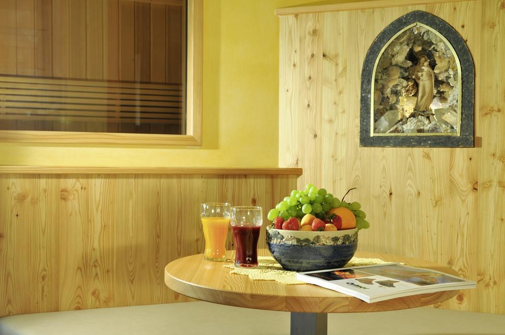 Familienhotel Moos-Alm Лиенц Экстерьер фото