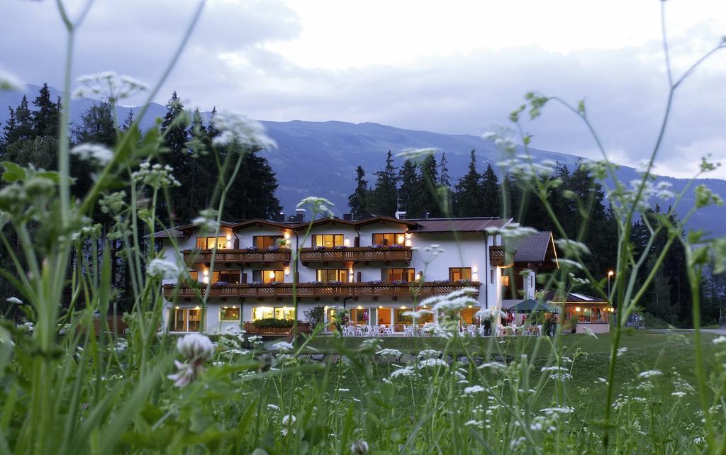 Familienhotel Moos-Alm Лиенц Экстерьер фото